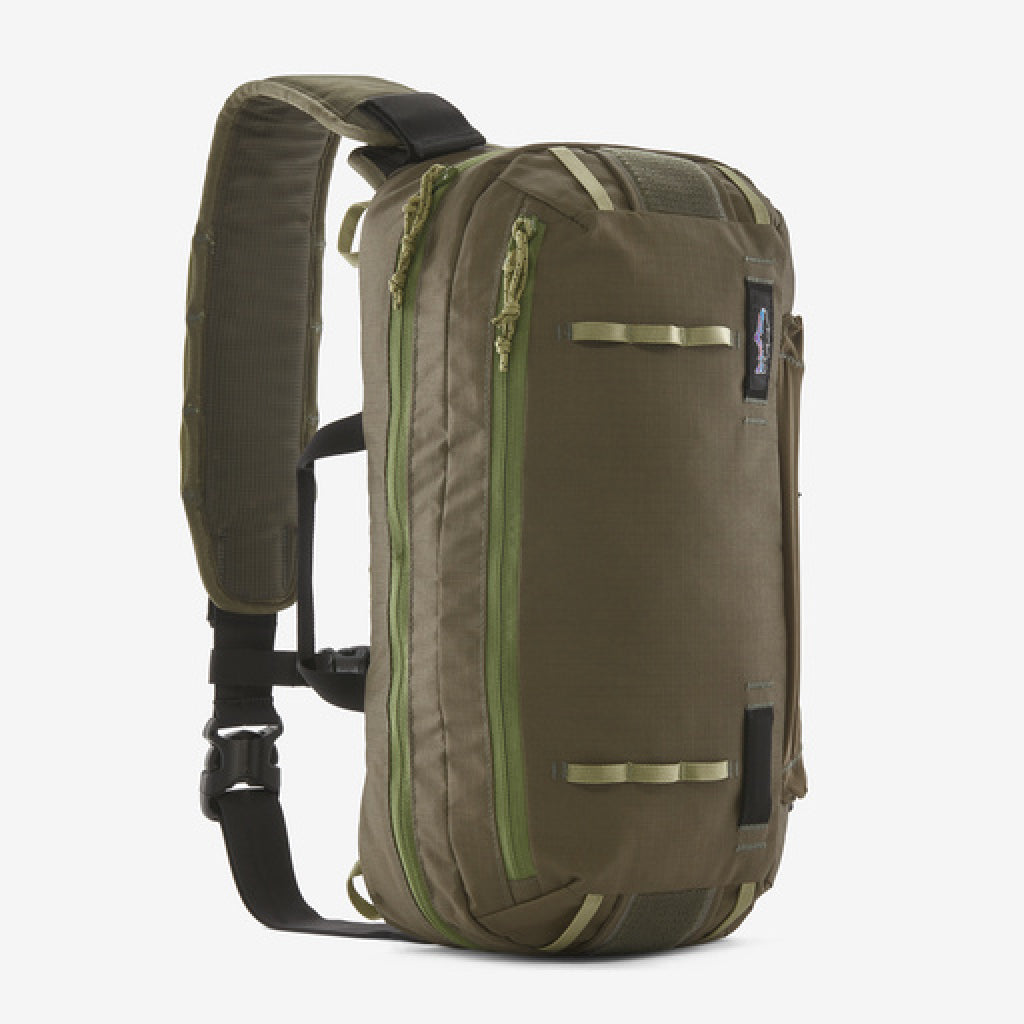 Patagonia Stealth Atom Sling 15L  Tactical sling bag, Sling bag men, Fly fishing  bag