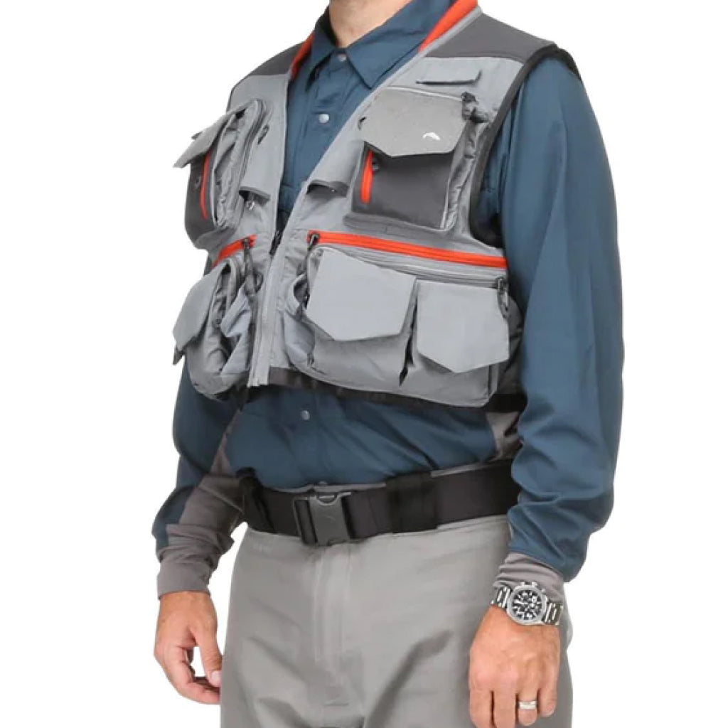 Simms Mesh Fly Fishing Vest size XL.